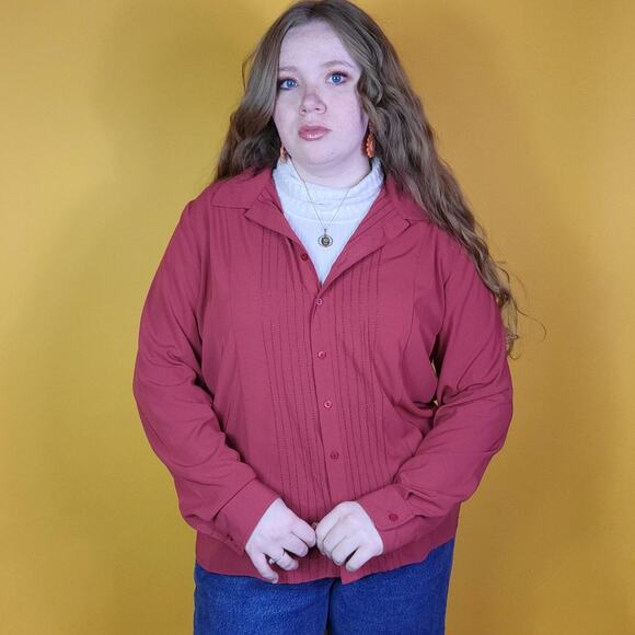 Covington Red Button Up Shirt, XL - Picture 2 of 4